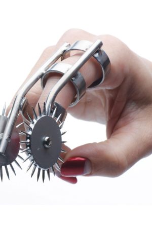 Spikes Double Finger Pinwheel