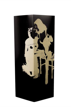 Girls Kissing Lamp