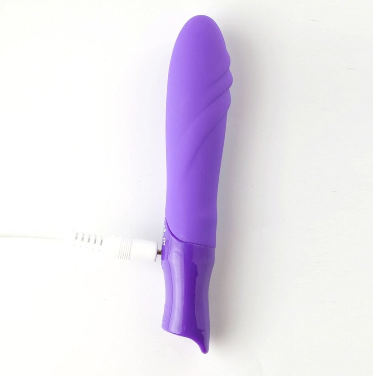 MARGO MAIA RECHARGEABLE SILICONE BULLET - Image 2