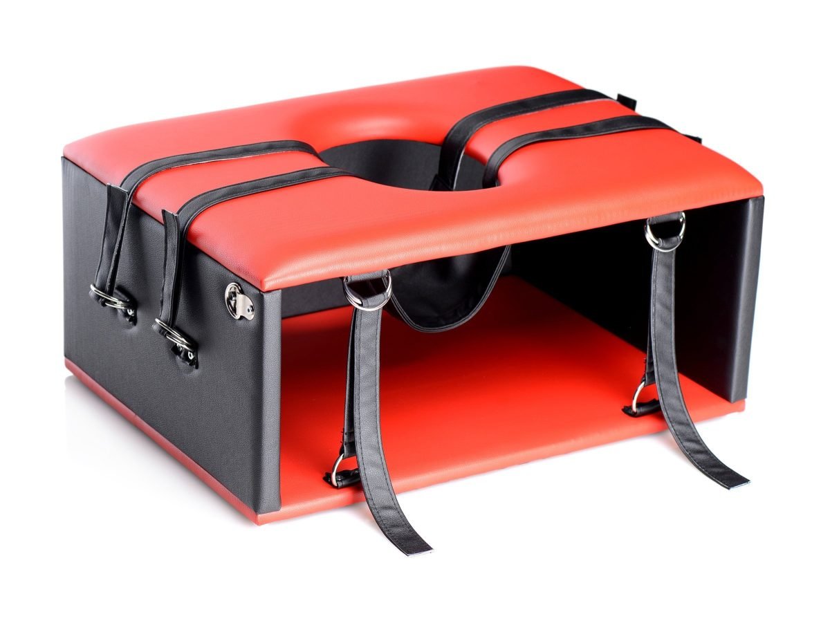 Queening Chair - Image 4