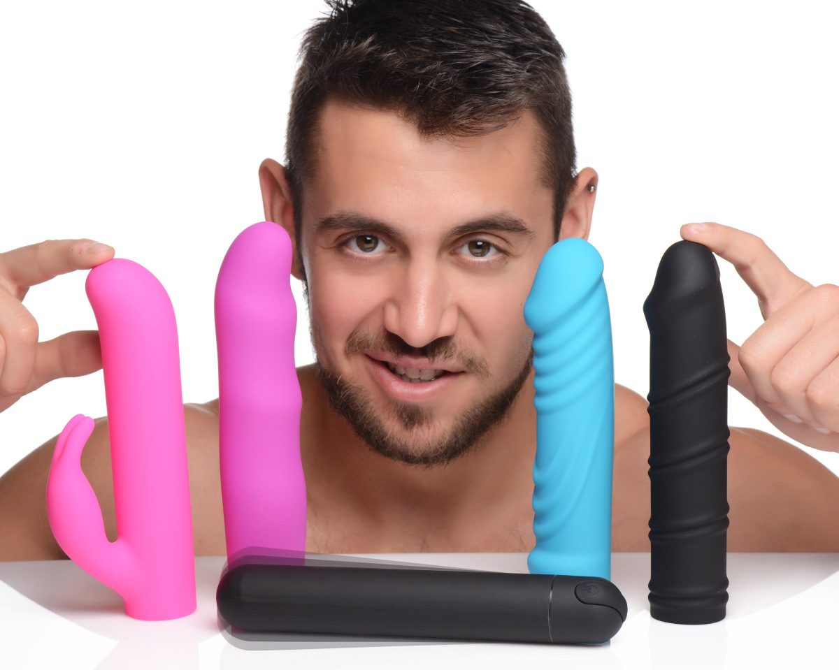 4-In-1 XL Silicone Bullet and Sleeves Kit - Image 2