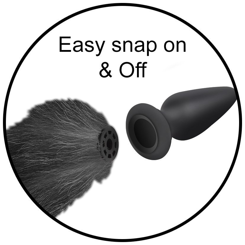 Interchangeable Black and White Fox Tail - Image 3