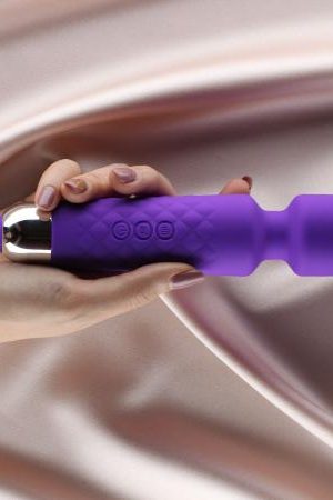 Edonista Ada Wand Purple