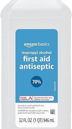 Amazon Basics 70% Isopropyl Alcohol First Aid Antiseptic for Treatment of Minor Cuts and Scrapes, Unscented, 32 Fl Oz (Pack of 1) (Previously Solimo)