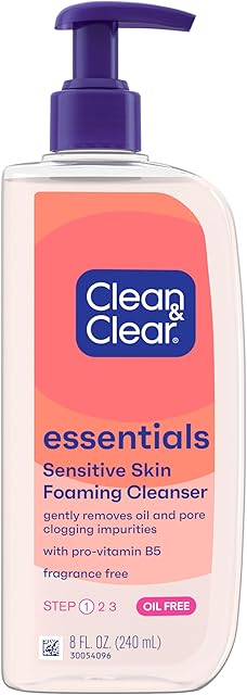 Clean & Clear Essentials Oil-Free Foaming Facial Cleanser, Daily Face Wash with Pro-Vitamin B5 Gently Removes Oil & Pore Clogging Impurities Without Drying Skin, Fragrance-Free, 8 fl oz