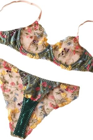 Ladies Sexy Lingerie Set Ultra-thin Lace Breathable Flower Gathering Bra and Triangle Thong