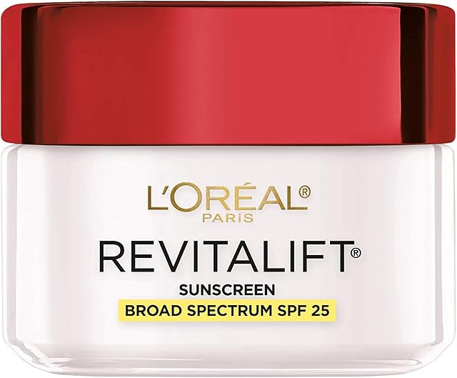 L'Or?al Paris Revitalift Anti-Wrinkle and Firming Face Moisturizer with SPF 25, Pro-Retinol and Centella Asiatica, Paraben Free, 17 oz (Packaging may vary)