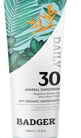 Badger Mineral Daily Sunscreen with Zinc Oxide, SPF 30, Larger Tube, Lightweight & Easy to Apply w/No White Cast, Certified Organi, Reef Safe, Vegan, Unscented, 4 fl oz
