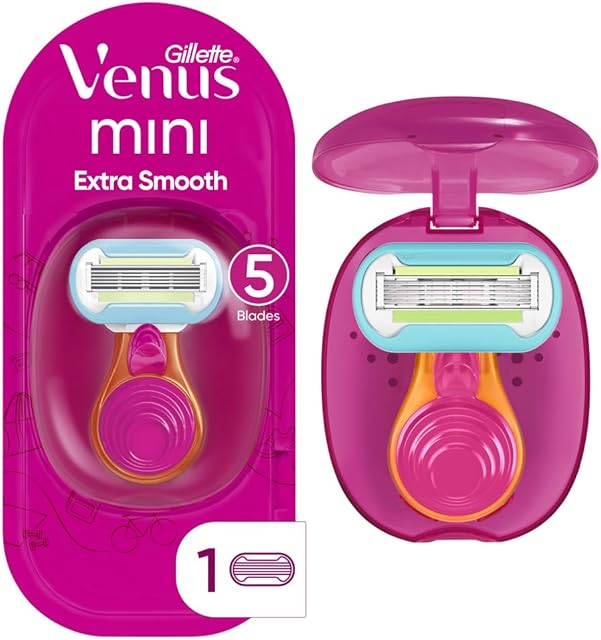 Gillette Venus Extra Smooth Travel Razor Kit for Women, Mini Handle + Refill + Case