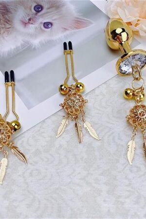 Hollow Bell Breast Clamp Anal Plug Set SM Feather Metal Back Court Butt Plug Female Flirting Luminous Bullet Anal Plug Sex Toy