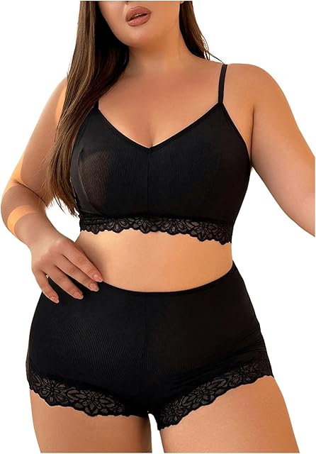 Women's Plus Size Contrast Lace Sexy Lingerie Set V Neck Wireless Bra and High Waist Panty 2 Piece Set