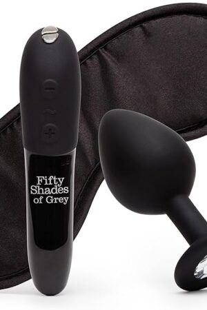 Fifty Shades of Grey Come to Bed Couples Kit ? Adult Sex Toy Kit with Clitoral Bullet Vibrator, Crystal Anal Plug & Satin Blindfold ? Vibrator Bullet with 8 Speeds - Rechargeable & Waterproof ? 3pcs