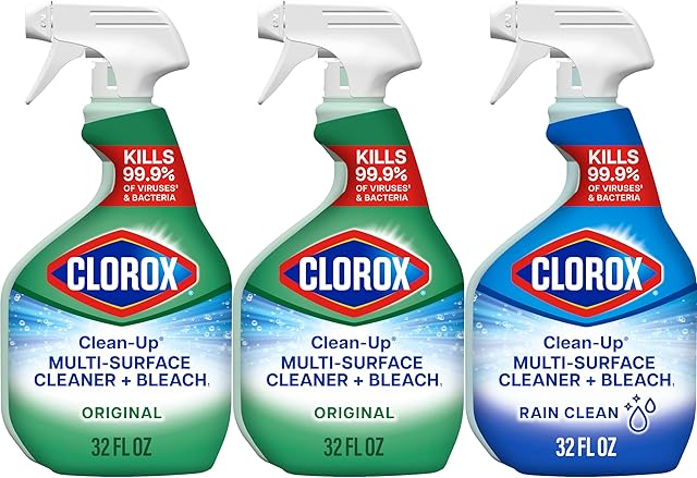 Clorox Clean-Up Cleaner + Bleach Value Pack, 3 Disinfectant and Cleaning Sprays, Kitchen and Bathroom Cleaning, Rain Clean and Original Scent, 32 Ounces (Pack of 3)