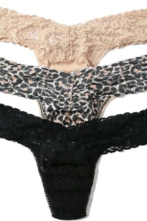 hanky panky - Signature Lace Low Rise Thongs for Women (3 pack) | One Size fits 4-14 | Black, Classic Leopard, Chai | No VPL, Soft Nylon Stretchy Lace, Comfortable Lingerie, Sexy Underwear for women