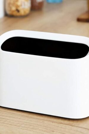 AYADA Tiny, Desk Mini Trash Can, Trash Bin, Waste Basket 1.5 L Desktop, Countertop, Makeup Tabletop Trash Can Little Cute Plastic (White)