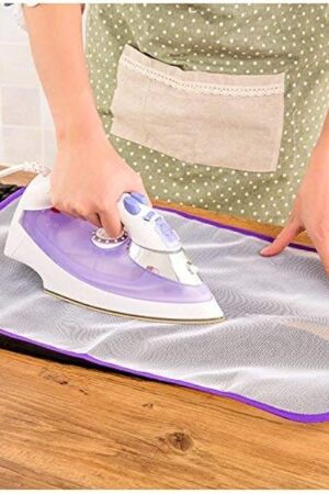 AKOAK 4 Pack 2 Different Size High Temperature Ironing Cloth Ironing Pad Household Protective Insulation Against Pressing Pad Boards Mesh Cloth（Random Color）