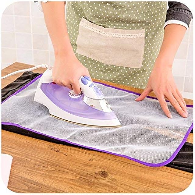 AKOAK 4 Pack 2 Different Size High Temperature Ironing Cloth Ironing Pad Household Protective Insulation Against Pressing Pad Boards Mesh Cloth(Random Color)