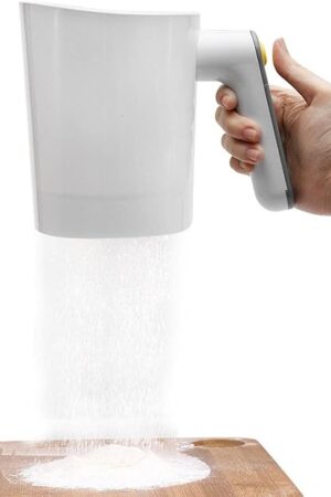 Electric Flour Sifter, Handheld Battery Operated Stainless Steel Mesh Shaker, Cup Shape Powder Shaker Strainer Kitchen Cooking Baking Pastry Tools 4 Cup/1L Capacity(White)