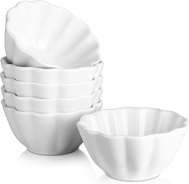 DOWAN Ramekins 4 oz, Creme Brulee Ramekins, Ramiken Oven Safe for Baking, Souffle Dishes Custard Cups, Porcelain Small Dipping Sauces Charcuterie Dessert Bowls, Ceramic Pudding Cups, Set of 6, Soft White