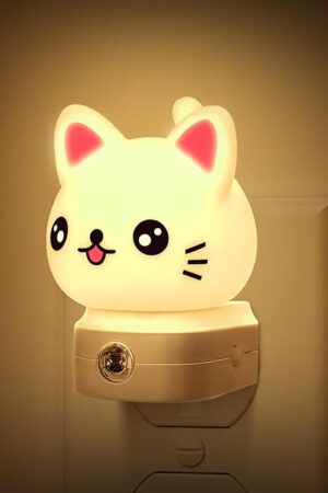 Cat Night Lights Plug Into Wall, Cute Night Light for Kids, 8-Color RGB LED Night Light with Dusk to Dawn Sensor, Nightlight for Kids Room, Bathroom, Bedroom Décor, Children Gift