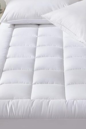 CozyLux Queen Size Mattress Pad Pillow Top Cotton Cooling Mattress Topper 8-21" Deep Pocket Mattress Cover Quilted Fitted Cooling 450GSM Mattress Protector (60x80 inch,White)