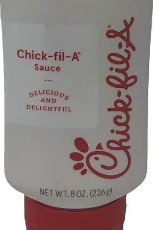 Chick-Fil-A Sauce 8 oz. Squeeze Bottle - resealable Container for Dipping, Drizzling, and Marinades (Chick-Fil-A)