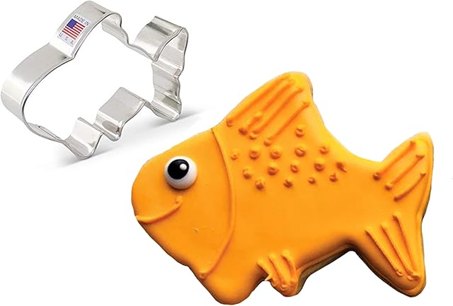 Ann Clark Cookie Cutters Cute/Gold Fish Cookie Cutter, 4" Made in USA