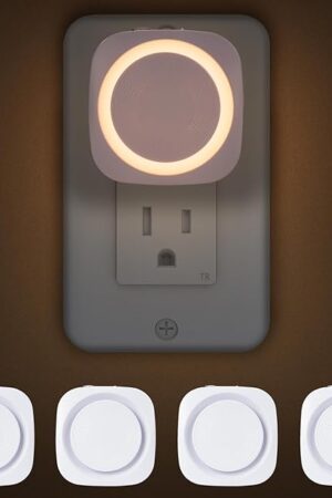 Warm Night Lights Plug into Wall, 4 Packs Dimmable Night Light with Dust to Dawn Sensor, Automatically Turn on and Off, Gentle Glow Nightlight for Bathroom,Bedroom,Stairs,Kitchen,Hallway,Warm White