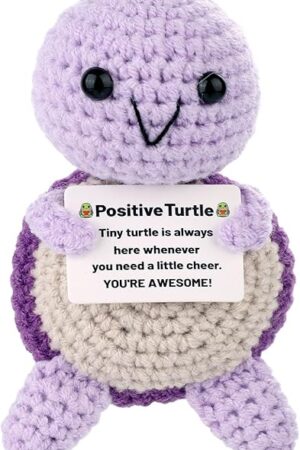 The Positive Crochet Turtle, Mini Knitted Turtle Funny Positive Turtle Handmade Animals with Positive Cards Inspirational Encourage Motivational Gifts for Birthday Home Office Decor (Purple)