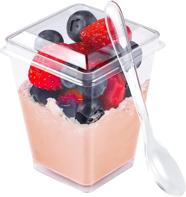 EASERCY 50 Pack 5 oz Plastic Dessert Cups with Lids, Yogurt Parfait/Appetizer Cup with Lids for Party, Mini Dessert Cups with Spoons Dessert Shooter Cups for Pudding, Fruit and Ice Cream