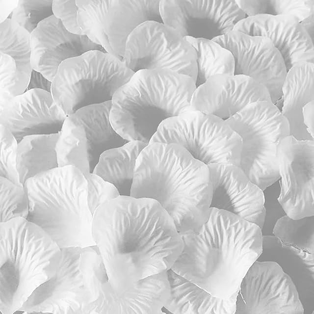 WISYOK 3600 Pcs White Silk Rose Petals, Artificial Flower Petals for Wedding, Valentine’s Day, Engagement, Special Events Decorations