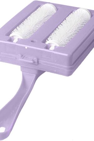 Carpet Debris Brush, Plastic Handheld Cleaning Brush Multi-Functional Handheld Double Roller Sofa Sweepers Carpet Cleaner Brush (Random)