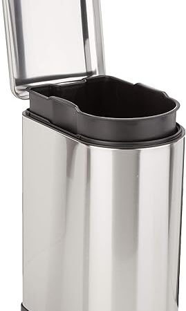 Amazon Basics D-Shaped Small Trash Can with Lid and Soft-Close Foot Pedal for Bathroom, Bedroom, Living Room, Office, Smudge Resistant, 10 l / 2.6 gallon, Silver