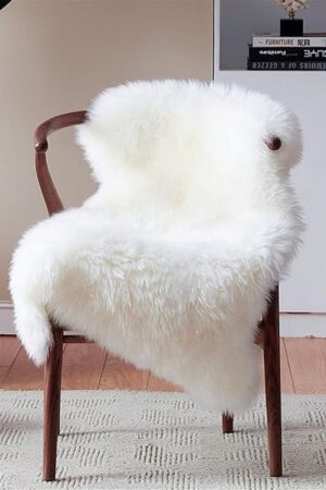 duduta White Faux Sheepskin Throw Rug 2x3 ft, Fluffy Shag Fur Chair Cover Small Bedside Dorm Rug Non Slip Washable