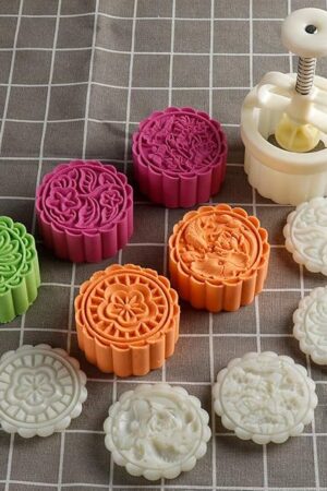 150g 5pcs Cookie Stamps Moon Cake Mold, Thickness Adjustable Christmas Cookie Press DIY Decoration Hand Press Cutter Cake Mold