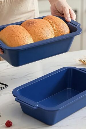 Bread Pan for Homemade Bread：9.5 x 5 Inch Silicone Loaf Pan for Baking with Metal Frame - Nonstick Banana Loaf Tin Tray for Sandwich Sourdough Pumpkin Sour Dough - for Oven Kitchen Home Bakers