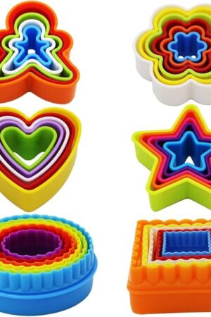 32 PCS Cookie Cutter Set, Biscuit Cutter Set, Multi-size Sandwich Fondant Cake Fruit Vegetable Shapes Cutter Set (Square, Round, Star, Heart, Flower, Gingersnap)