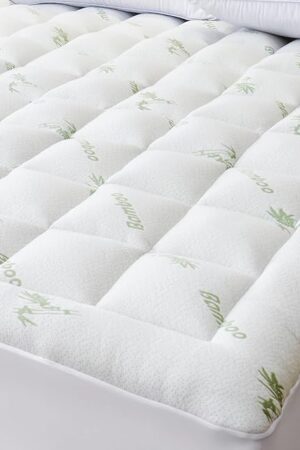 Bioeartha Cooling Mattress Topper Queen – Extra Soft Pillow Top Mattress Pad, Breathable Viscose Made from Bamboo Mattress Protector for Back Pain Relief, Deep Pocket Cover Fits 8–21 Inch