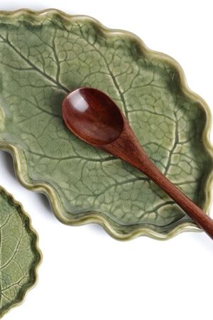 Ceramic Spoon Rest for Stove Top - Cute Green Leaf Shaped Spoon Rest/Spoon Holder for Kitchen Countertop - Cooking Kitchen Spoon Rest Utensil Rest Spatula Rest (Green)