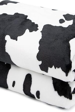 Cow Print Blanket Warm Plush Cute Black Cow Throw Blanket Soft Fleece Flannel Lightweight Throw Blankets Sofa Couch Bed Travel Cow Bedding Room Decor for Kids Teens Adults 40"x50"