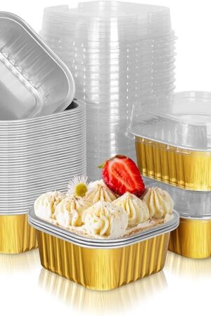 Aluminum Foil Mini Square Baking Cups,HEYYUMI 50pcs 5oz Disposable Ramekins with Lids,Mini Cake Pans,Cupcake Cups Muffin Tins Liners,Individual Dessert Containers Flans for Brownie Cheesecake Gold