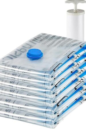 Amazon Basics Multiple Vacuum Compression Zipper Storage Bags for Space Saving and Travel with Hand Pump, 6-Pack (2 Jumbo, 2 Large, 2 Medium), Transparent