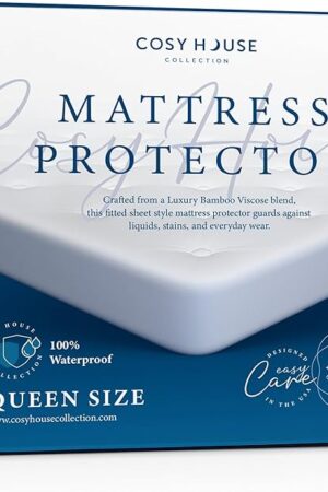 Cosy House Collection Luxury Mattress Protector - Blend of Rayon Derived from Bamboo - Master Bedroom Essentials - Ultra Soft Comfort, Stays Cool & Quiet - Premium Fitted Sheet Style (Queen) White