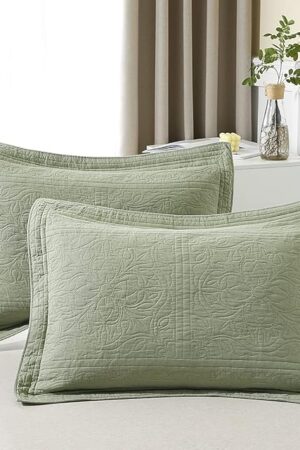 WINLIFE 100% Cotton Quilted Pillow Sham Floral Printed Pillow Cover Sage Green, Standard Size, 20 x 26 Inch
