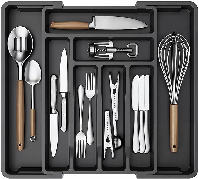 AMADA HOMEFURNISHING Expandable Silverware Drawer Organizer, Adjustable Utensil Tray For Kitchen Storage, BPA-Free Cutlery Holder for Spoons, Forks and Knives, Easy to Clean and Wash