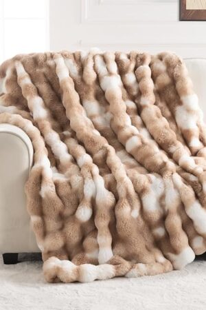Cozy Faux Fur Throw Blanket for Couch-Warm Fuzzy Throw Blanket, Soft Plush Thick Bubble Blankets for Bedroom and Living Room, Furry Luxury Blanket, 50 x 60, Tie-Dye Brown