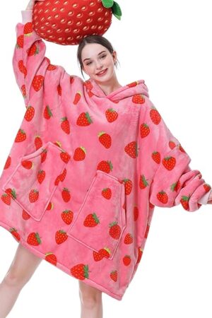 Aemicion Strawberry Blanket Hoodie,Oversized Sherpa Wearable Hooded Blanket,Warm Cozy Sweatshirt Gifts for Women Girls Adult