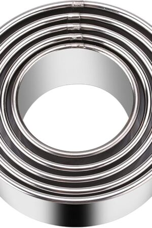 5 Pieces Biscuit Cookie Cutters Set,Stainless Steel Circle Round Cookie Biscuit Cutters in Graduated Sizes Shape Molds for Pastries Doughs Doughnuts