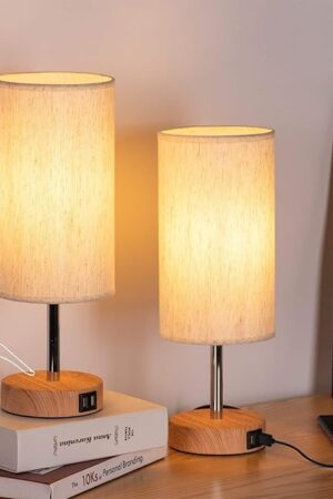Yarra-Decor Bedside Lamps with USB Port - Touch Control Table Lamp for Bedroom Wood 3 Way Dimmable Nightstand Lamp Set of 2 with Round Flaxen Fabric Shade for Living Room, Dorm, Home Office (2 Pack)