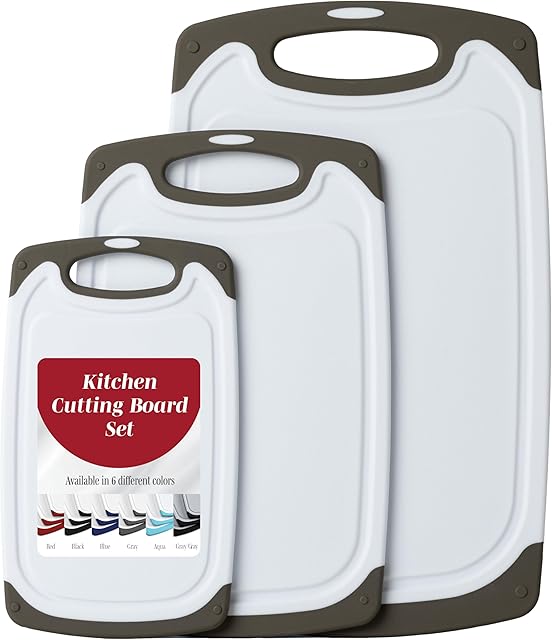 Cutting Boards for Kitchen - BPA-Free Chopping Board - Different Sizes & Non Slip Handles - Reversible, Large Cutting Board Set - Unique Gifts for Cooks Who Have Everything - 3-Pack Gray
